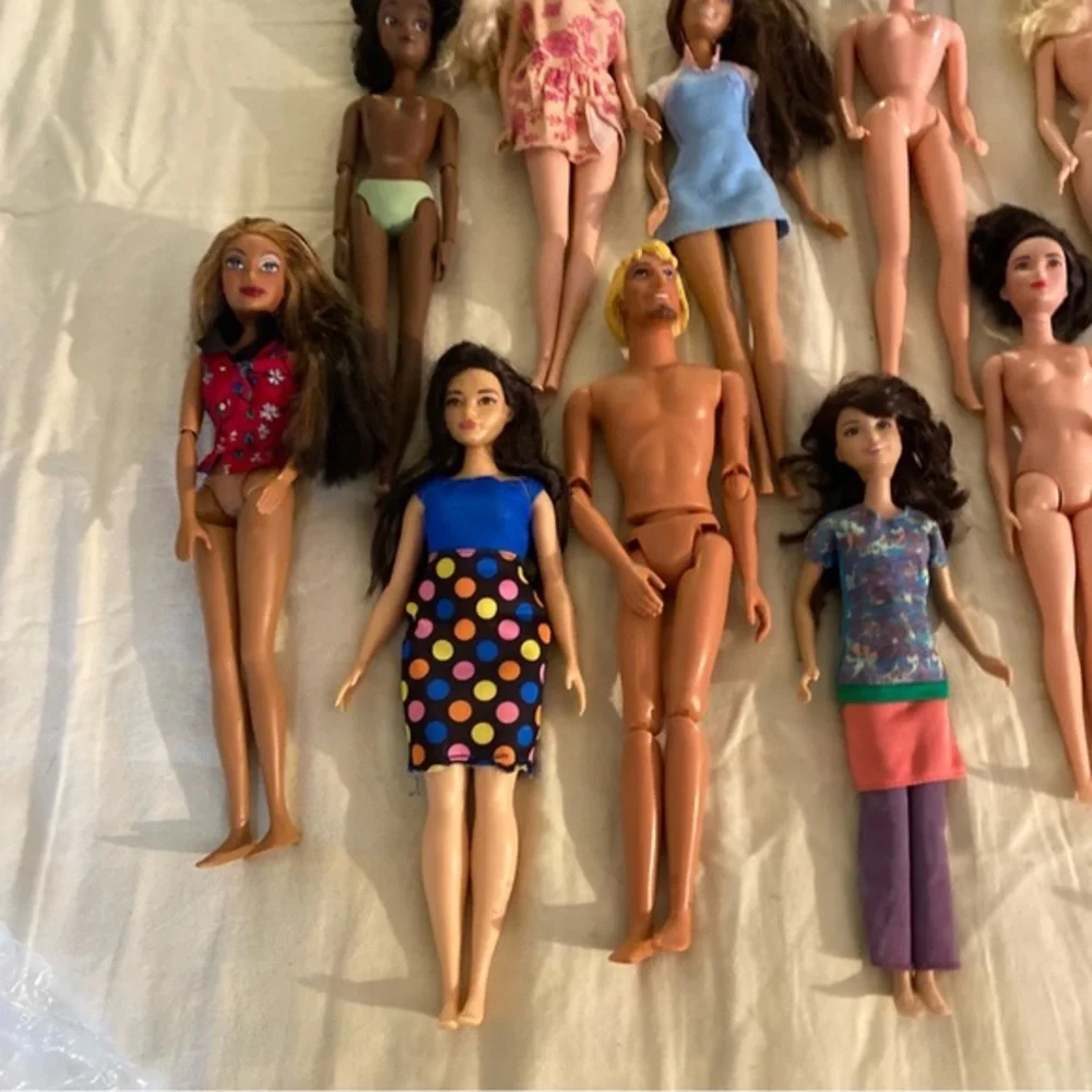 Barbie  Male‎ Dolls Lot Of 12